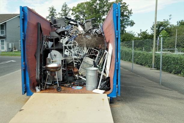 Best Basement Cleanout Services  in Dogtown, CA