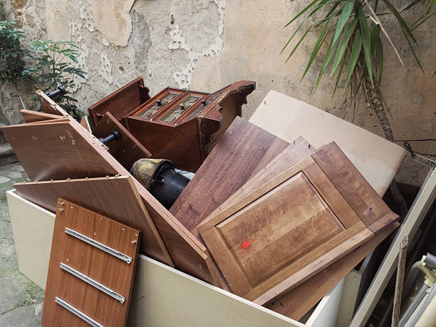 Full-Service Junk Removal in Dogtown, CA